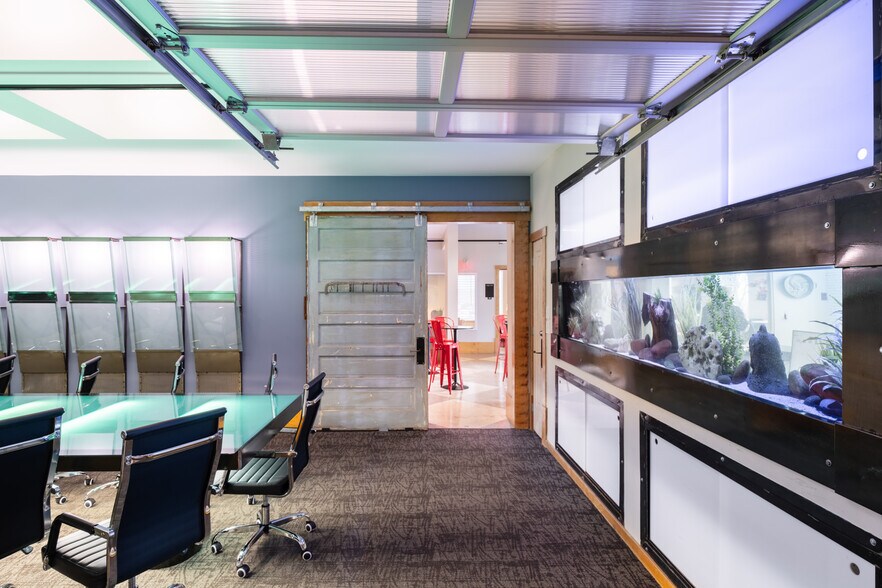 More Photos Of 6401 W Eldorado Pky, McKinney Coworking Space