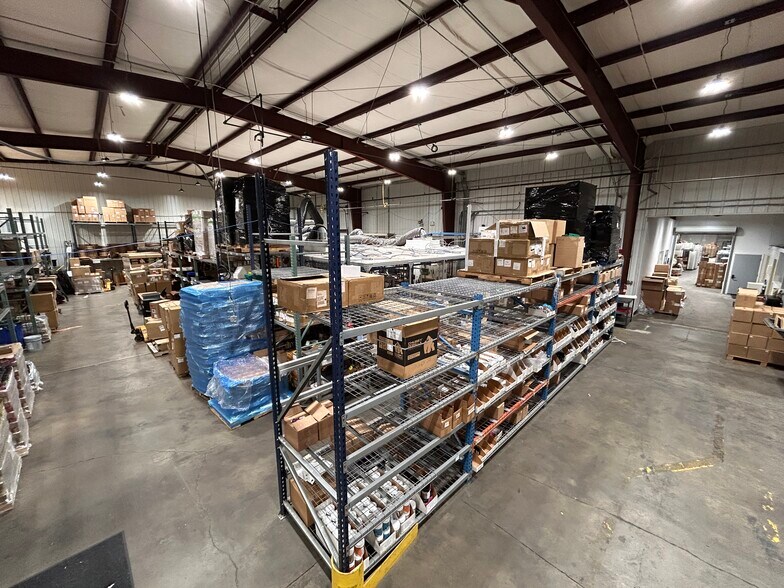 More Photos Of 2401 N Ritter Ave, Indianapolis Warehouse For Lease