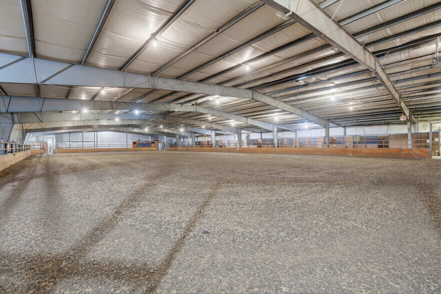 More Photos Of 10465 Elizas Rd, Saint George Horse Stables For Sale