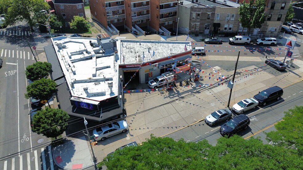 More Photos Of 3102 44th St, Astoria Land For Sale