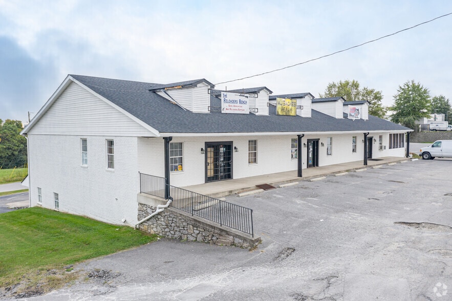 Primary Photo Of 195-205 N Mount Juliet Rd, Mount Juliet Freestanding For Lease