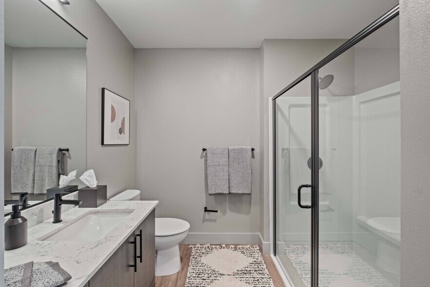 More Photos Of 104 12th Ave, Seattle Apartments For Lease