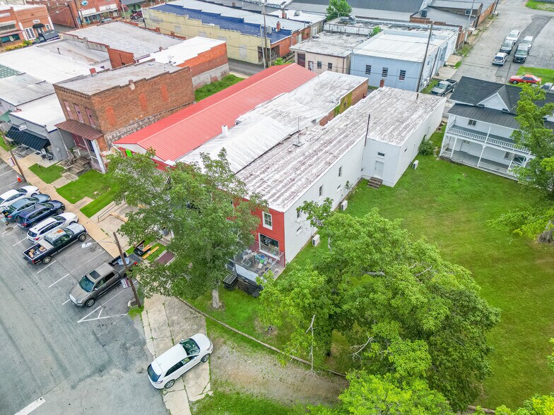 More Photos Of 439 Railroad Ave, Keysville General Retail For Sale