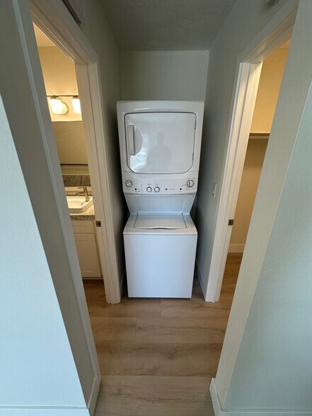 More Photos Of 4843-4845 Voltaire St, San Diego Apartments For Sale