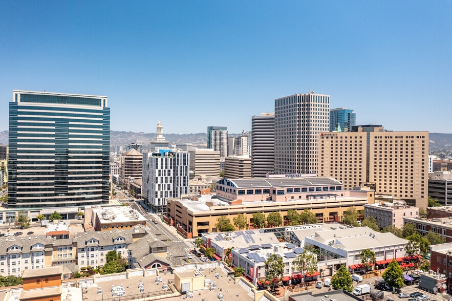 More Photos Of 1111 Broadway, Oakland Office For Lease