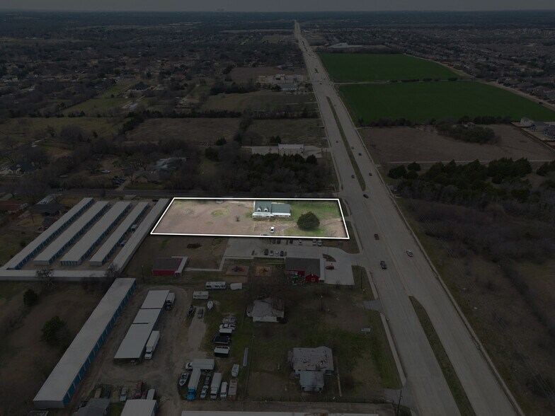 More Photos Of 2611 Ovilla Rd, Red Oak Storefront Retail Office For Sale