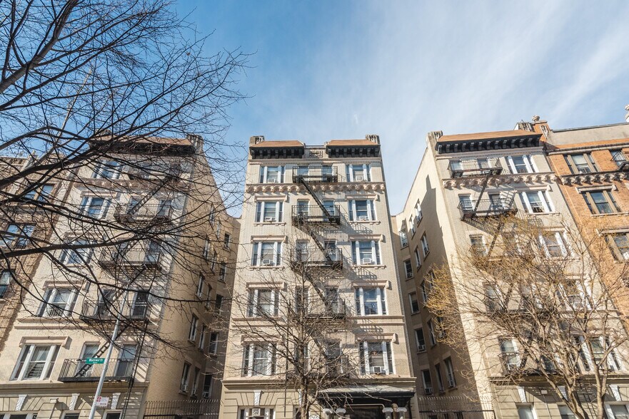 More Photos Of 374 Wadsworth Ave, New York Apartments For Sale