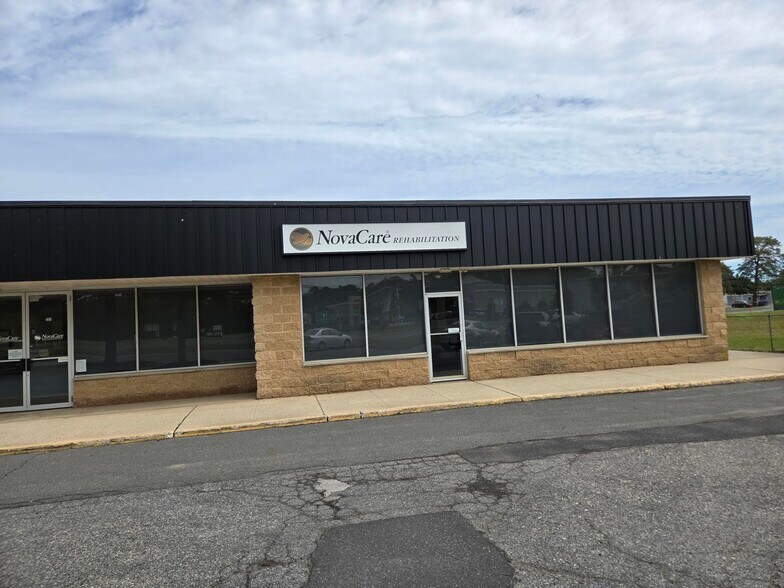 More Photos Of 650-670 Route 70, Lakehurst Freestanding For Lease