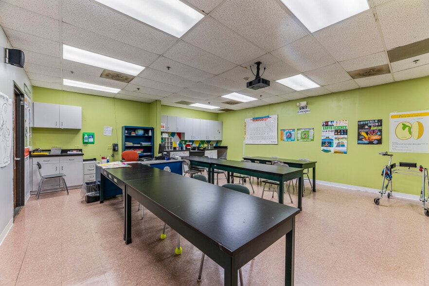More Photos Of 2200 Cottontail Ln, Somerset Schools For Sale