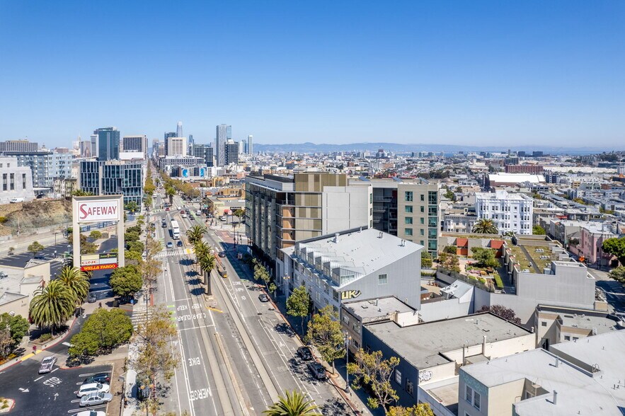More Photos Of 2027-2029 Market St, San Francisco Apartments For Sale