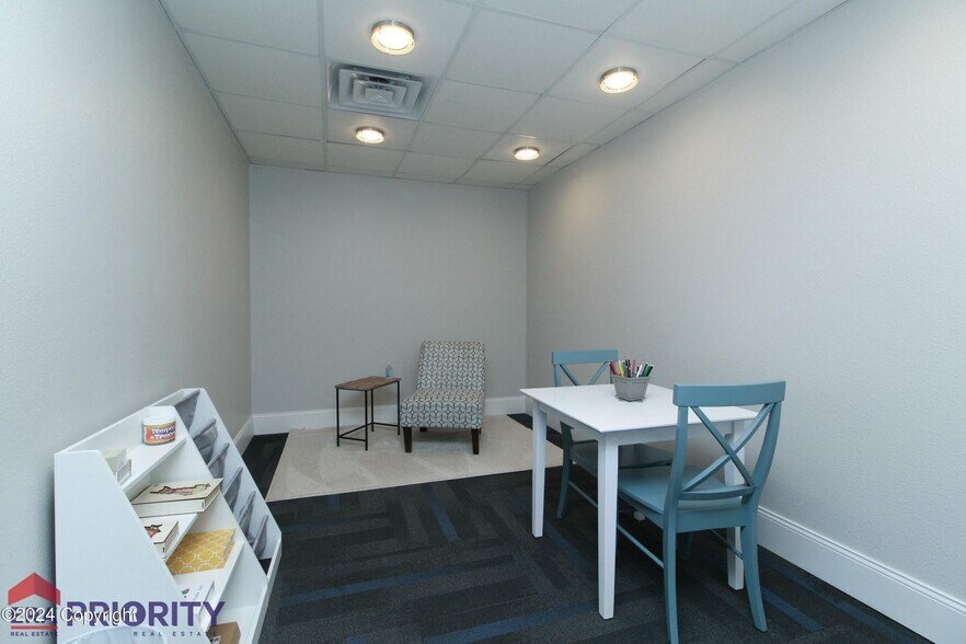 More Photos Of 623 N Commercial Dr, Gillette Office For Lease