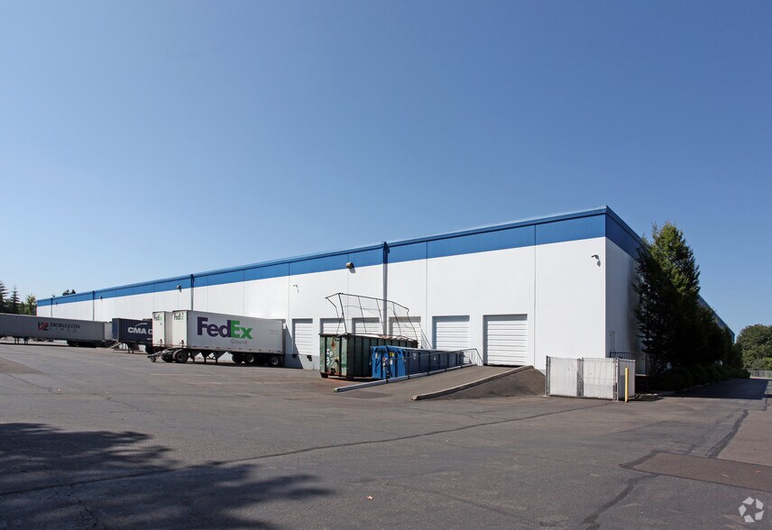 More Photos Of 18220 80th Pl S, Kent Warehouse For Lease