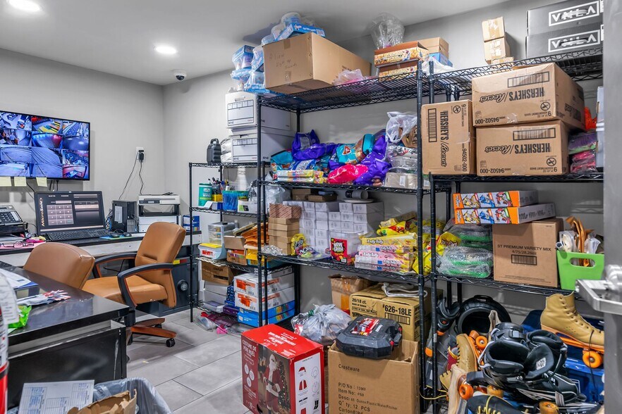 More Photos Of 7628 Corina Dr, Fort Worth Skating Rink For Sale