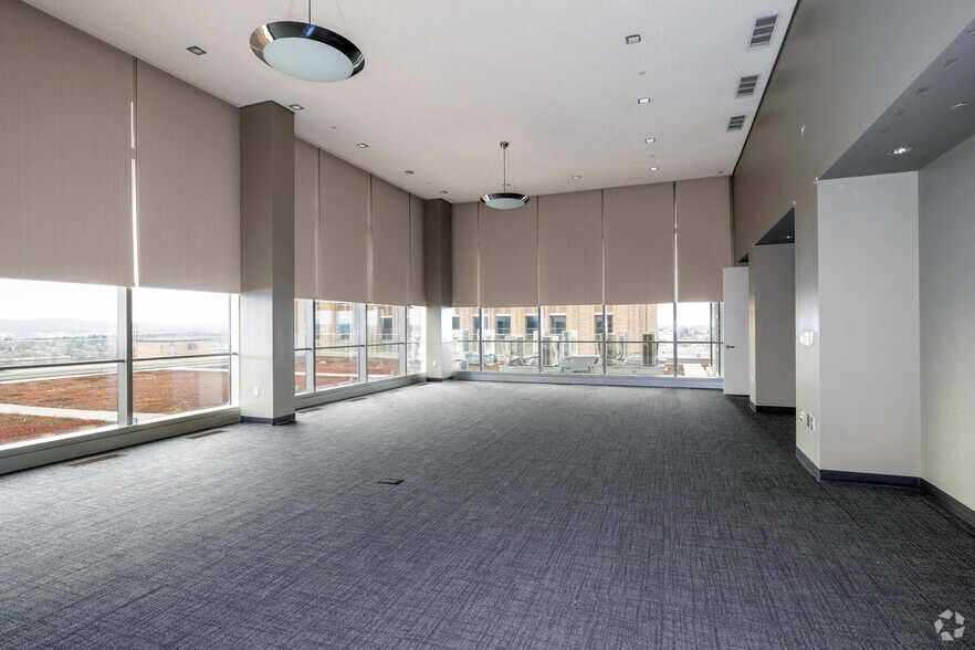 More Photos Of 835 W Hamilton St, Allentown Apartments For Lease