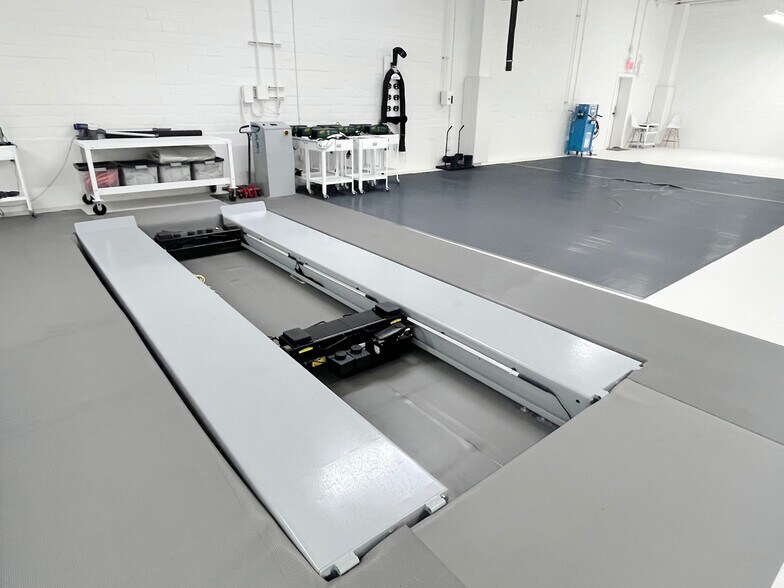 More Photos Of 319 St Emanuel St, Houston Industrial For Lease