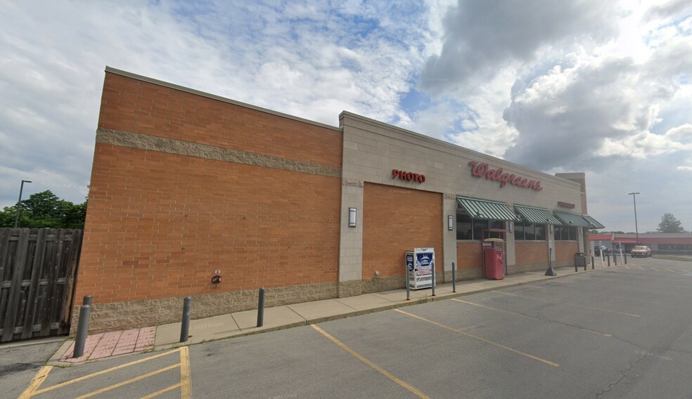 More Photos Of 709 W Union St, Newark Drugstore For Sale