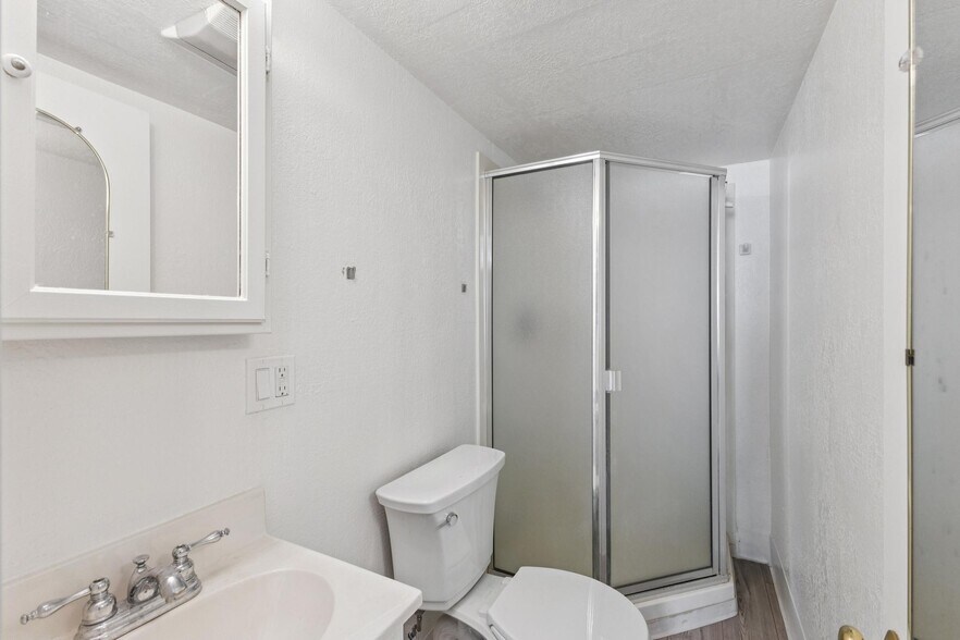 More Photos Of 3851 Vineyard Ave, Pleasanton Apartments For Sale