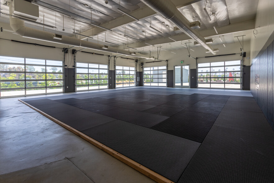 More Photos Of 1523 S Coast Hwy, Oceanside Freestanding For Lease