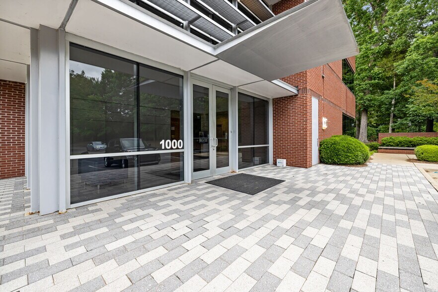 More Photos Of 1000 Crescent Green Dr, Cary Medical For Lease