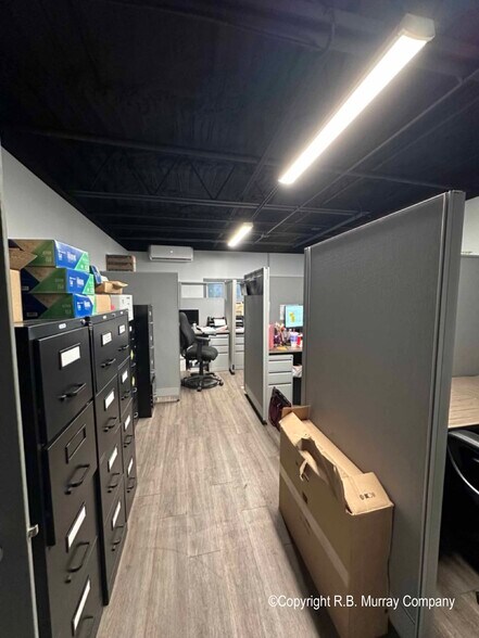 More Photos Of 1851 E Florida St, Springfield Warehouse For Lease