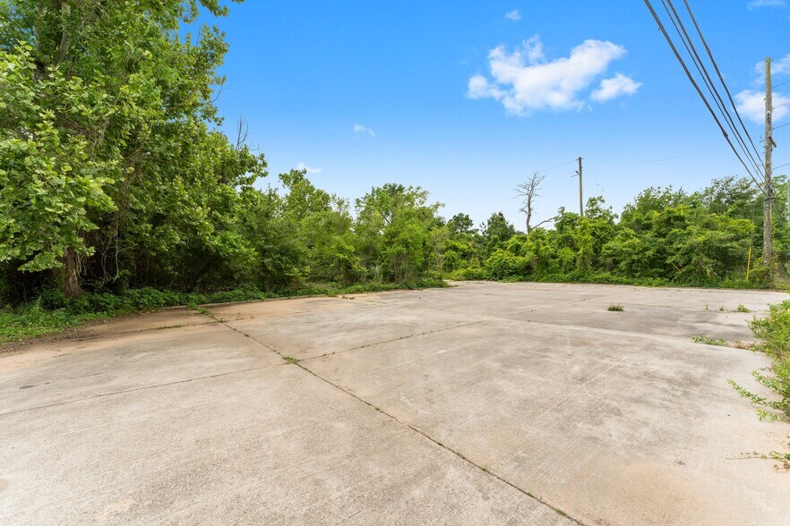 More Photos Of 9058 Tamina Rd, Shenandoah Land For Sale