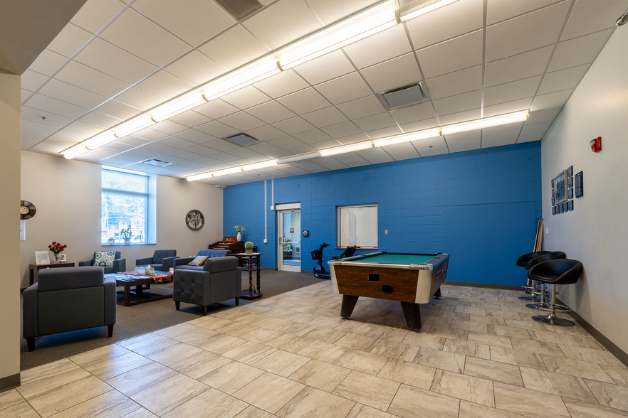More Photos Of 25 S Linden Ave, Council Bluffs Apartments For Sale