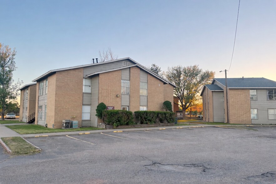 More Photos Of 2201 SW 15th Ave, Perryton Apartments For Sale