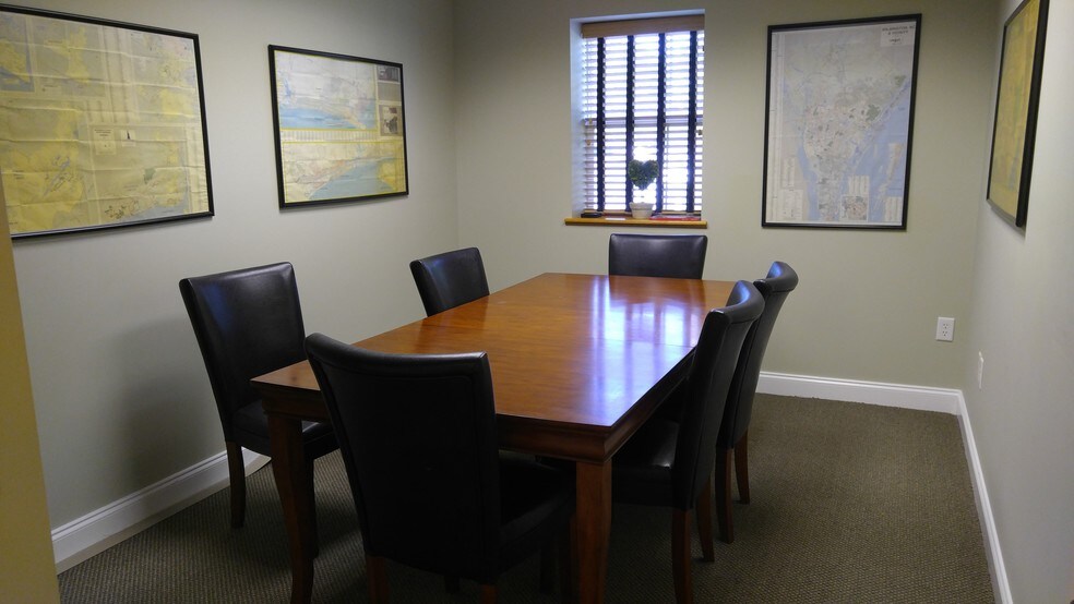 More Photos Of 5 Silva Terra Dr, Wilmington Medical For Lease