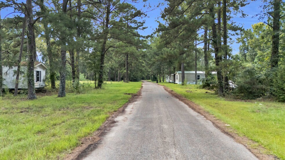 More Photos Of 4915 US Highway 80, Selma Manufactured Housing Mobile Home Park For Sale