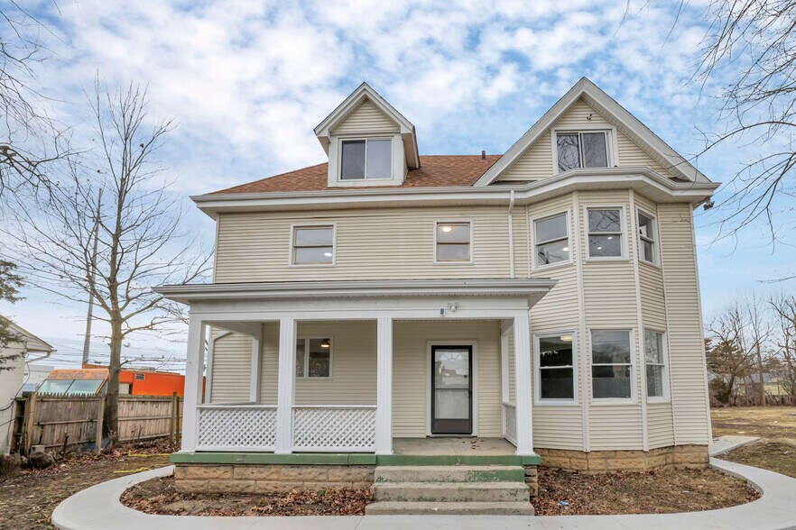 Primary Photo Of 2089 Lockbourne Rd, Columbus Medical For Lease