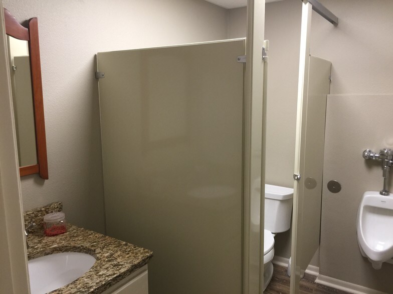 More Photos Of 247 W Olmos Dr, San Antonio Office For Lease