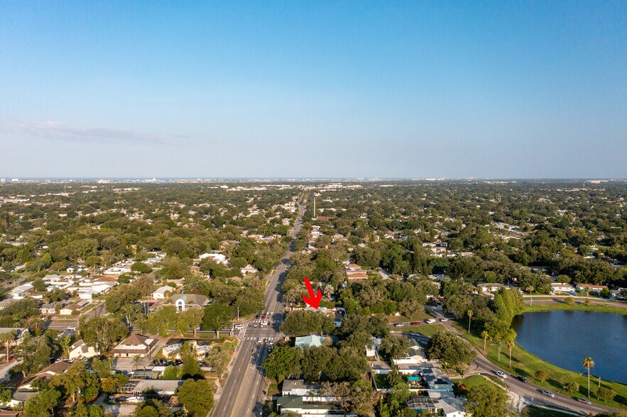More Photos Of 2200 49th St N, Saint Petersburg Medical For Sale