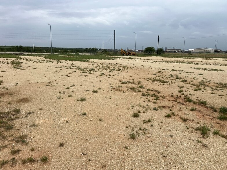 More Photos Of 1301 Baze Way, Snyder Land For Sale