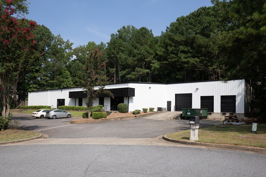 Primary Photo Of 9370 Industrial Trace, Alpharetta Warehouse For Lease