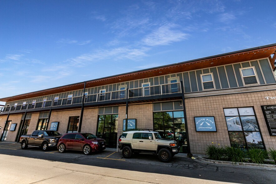 More Photos Of 1790 Bonanza Dr, Park City Office For Sale