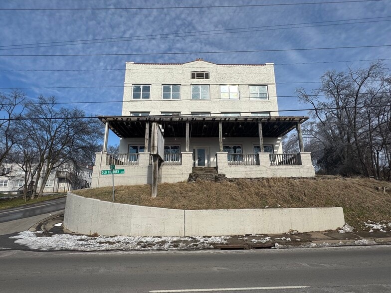 Primary Photo Of , Old Hickory General Retail For Sale