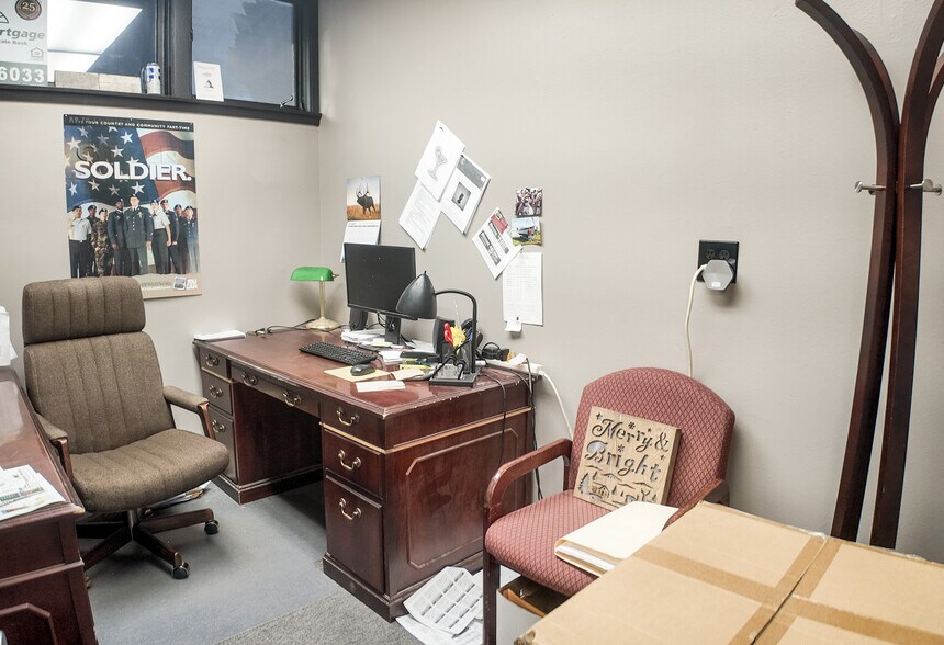 More Photos Of 1800 S Summit Ave, Sioux Falls Office For Lease