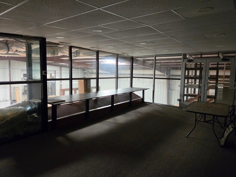 More Photos Of 3795 Evans Rd, Cumming Warehouse For Lease