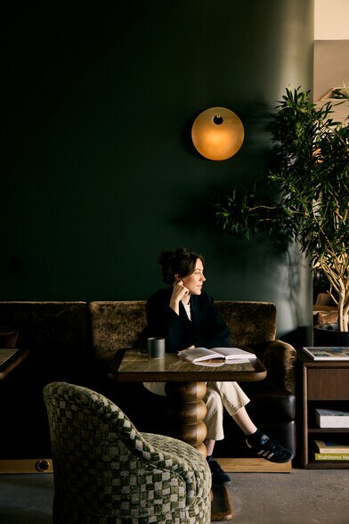 More Photos Of 1515 E Cesar Chavez St, Austin Coworking Space