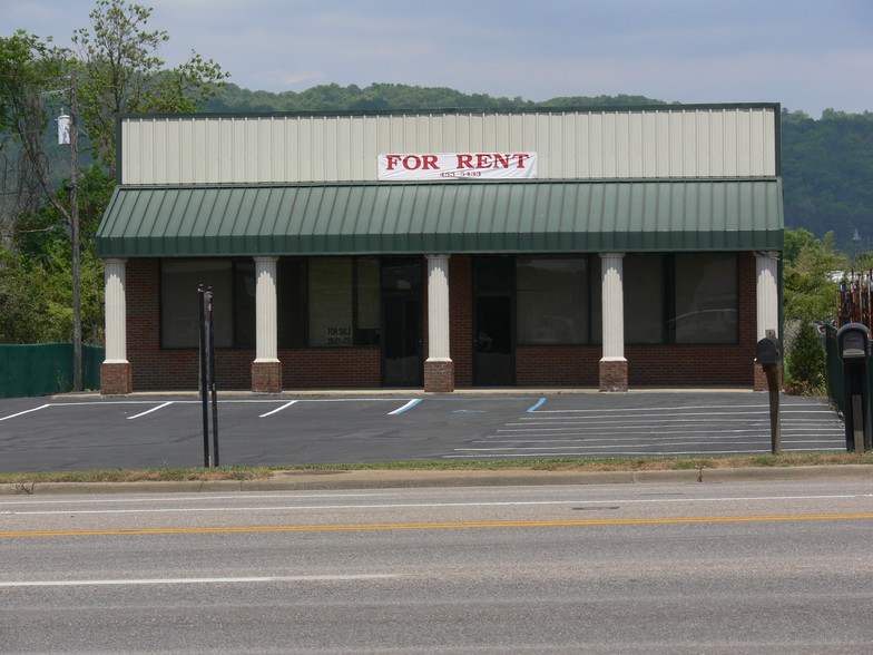 Primary Photo Of 1631 E Hamric Dr, Oxford Medical For Lease