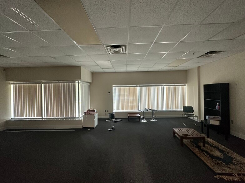 More Photos Of 4333 Silver Star Rd, Orlando Warehouse For Sale