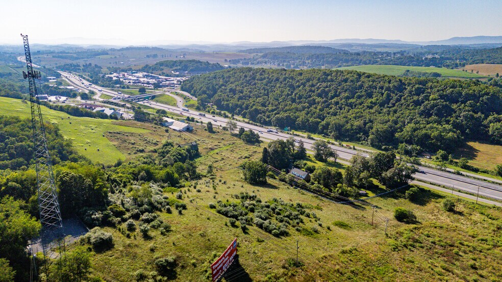 More Photos Of 2484 E Lee Hwy, Wytheville Land For Sale