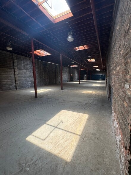 More Photos Of 45 Learned St, Albany Warehouse For Lease