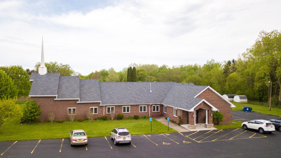 Primary Photo Of 1274 Penfield Center Rd, Penfield Religious Facility For Sale