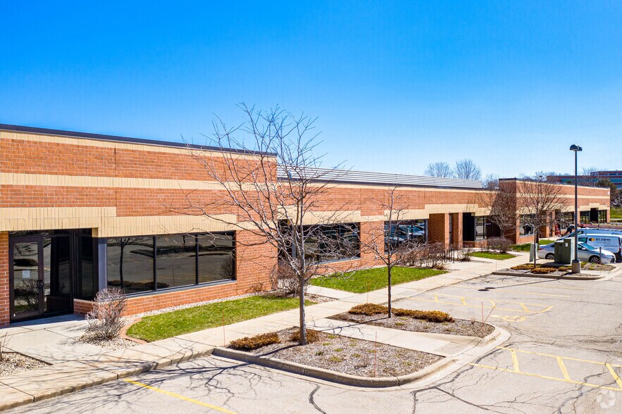 More Photos Of 5202 Eastpark Blvd, Madison Medical For Lease