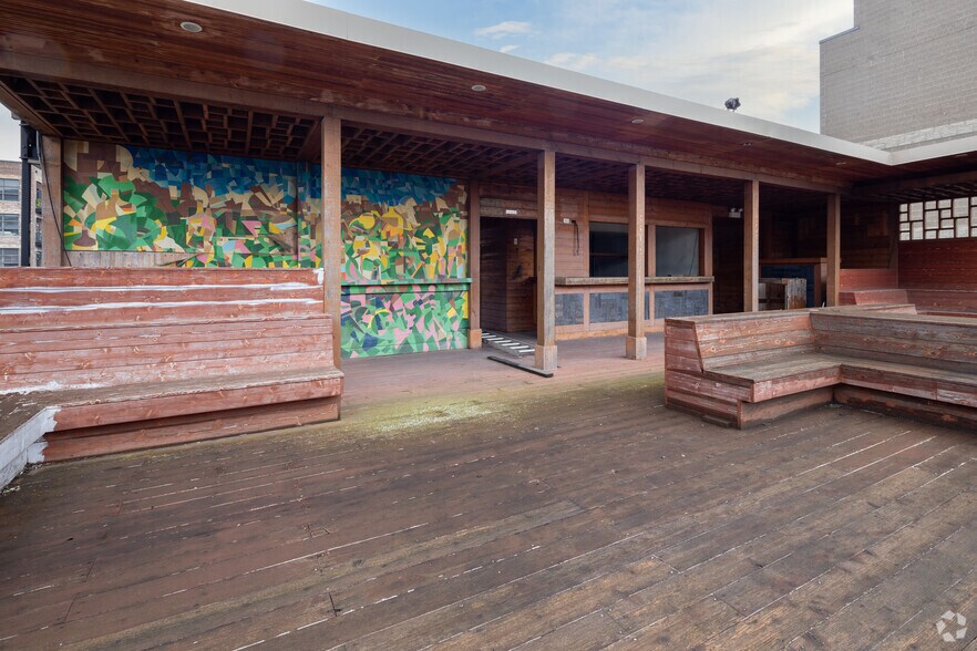 More Photos Of 1113 W Randolph St, Chicago Storefront Retail Residential For Sale