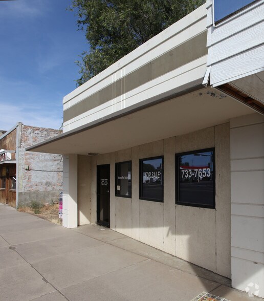 Primary Photo Of 134 E Main St, Wendell Storefront For Lease