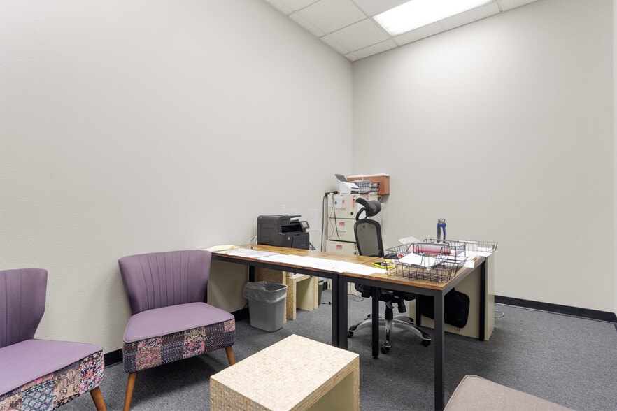 More Photos Of 3731 Warner Ave, Santa Ana Warehouse For Lease