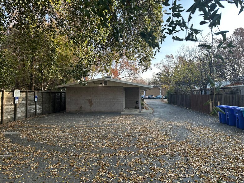 More Photos Of 227-229 C St, Davis Office For Sale