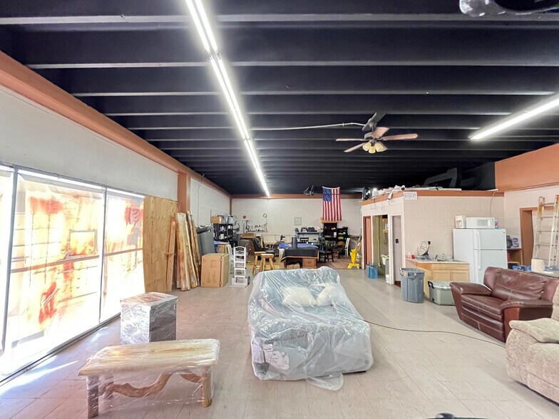 More Photos Of 174 W 200 N, Cedar City General Retail For Sale